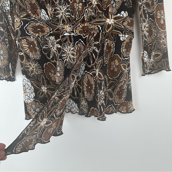 Dress Barn Top Size Medium Brown Y2K Babydoll Hippie Asymmetrical Floral - Picture 3 of 7